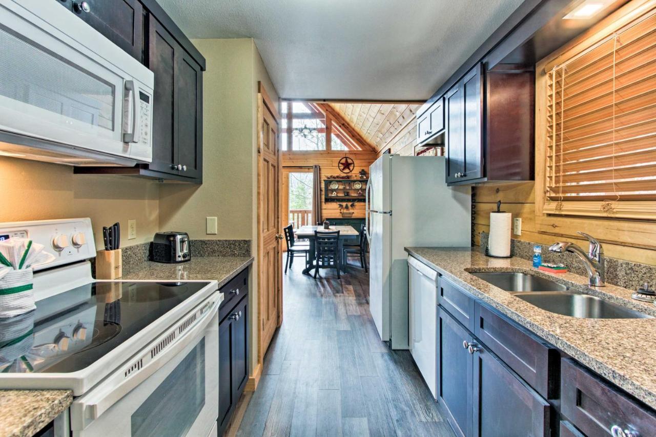 Gatlinburg Mountain Cabin With Grill And Pool Table! Exteriér fotografie